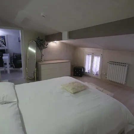 Appartamarty Apartament Salò